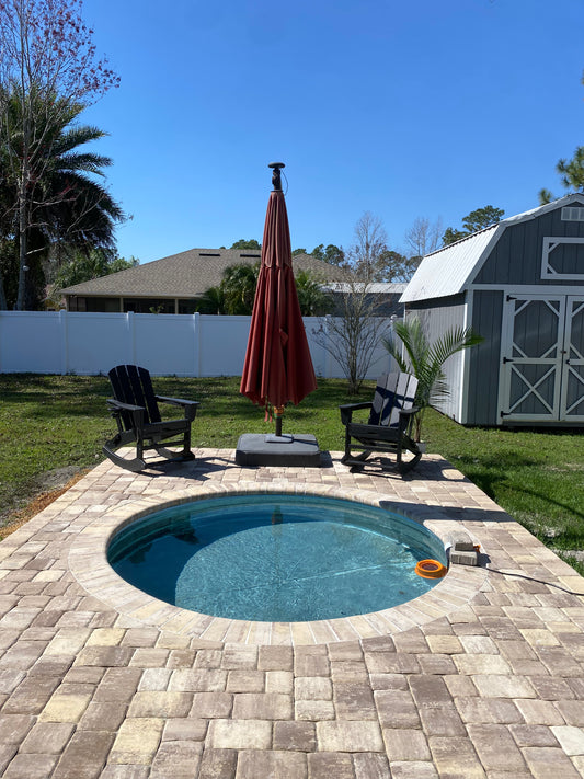 8ft SE Stock Tank Pool (in ground)
